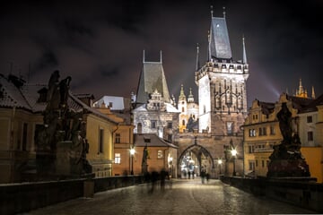 prague, czech republic, city, river, roost, architecture, apple juice, charles bridge, czechia, history, way, capital, unesco, winter, old town, night, dark, monuments