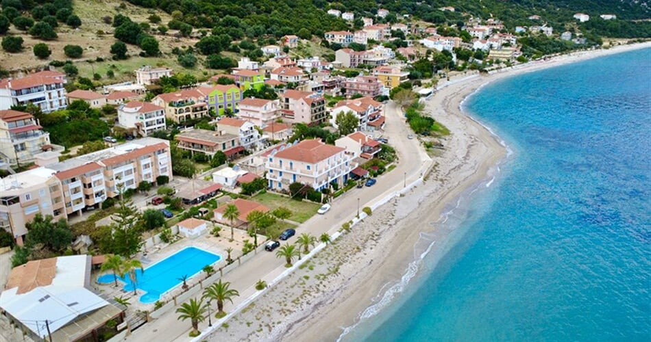Hotel Kalypso - Kefalonie: fotografie vybavení exteriérů a interiérů ubytování.