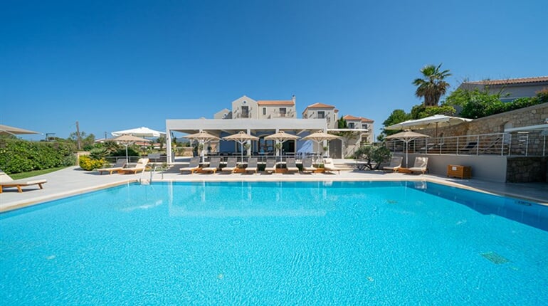 Hotel Costa Rossa Boutique: fotografie vybavení exteriérů a interiérů ubytování.