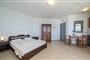 Apartmánový dům Aridas at the Beach: fotografie vybavení exteriérů a interiérů ubytování.