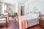 Apartmánový dům Angelica´s Traditional: fotografie vybavení exteriérů a interiérů ubytování.