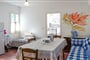 Apartmánový dům Angelica´s Traditional: fotografie vybavení exteriérů a interiérů ubytování.