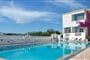 Hotel Saraya Resort - Leros: fotografie vybavení exteriérů a interiérů ubytování.