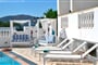 Hotel Saraya Resort - Leros: fotografie vybavení exteriérů a interiérů ubytování.