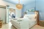 Hotel Saraya Resort - Leros: fotografie vybavení exteriérů a interiérů ubytování.