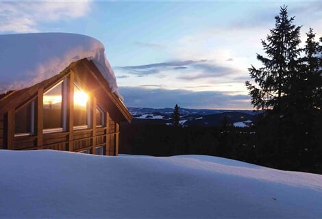 Toulky zimním Norskem na sněžnicích ve středisku  Sjusjoen a Holmenkollen
