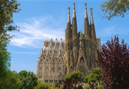 Španělsko - Barcelona, Girona A Víno - Letecky