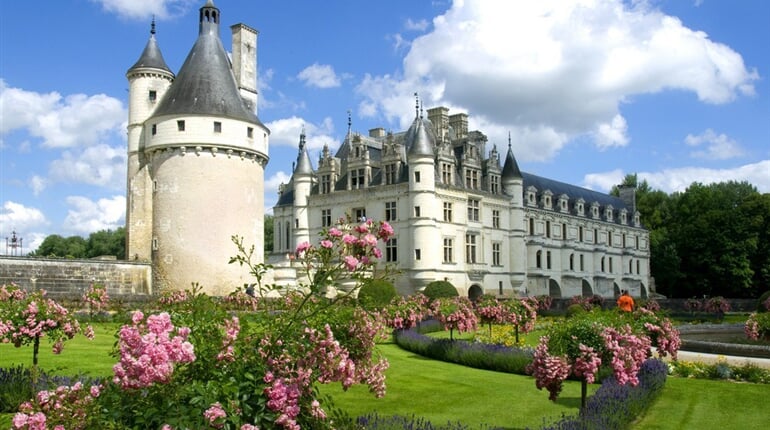 Francie - zámek Chenonceaux