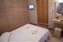 Apartmánový dům Villa Theodora: fotografie vybavení exteriérů a interiérů ubytování.