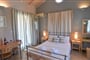 Apartmánový dům Villa Theodora: fotografie vybavení exteriérů a interiérů ubytování.