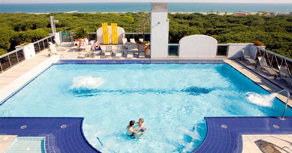 Eraclea Palace, Eraclea (20)