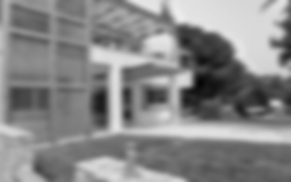 Zoe (ex. Trypiti Hotel) ****