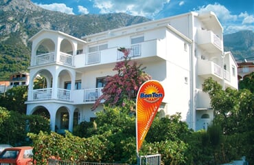 Gradac - Vila JOSKO ***