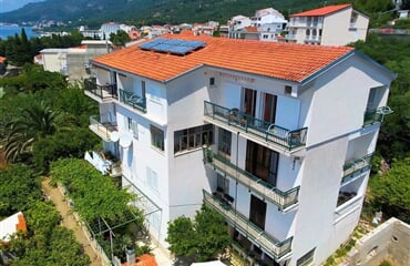 Gradac - Vila TEO ***