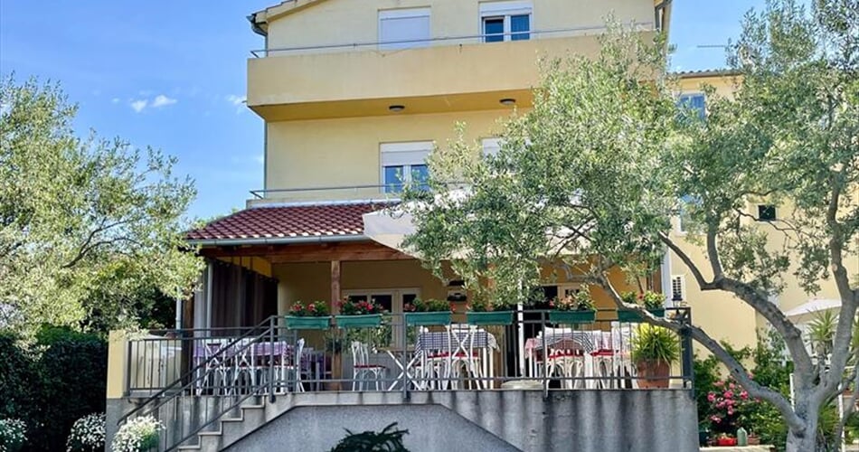 Foto - Sv. Filip i Jakov - Penzion PIKOLO ***