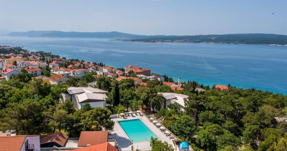 Bazén a Holiday Resort Ad Turres