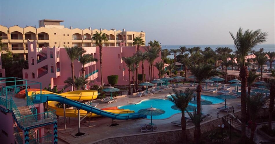 Hotel Le Pacha Resort: fotografie vybavení exteriérů a interiérů ubytování.