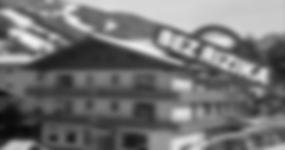 Saalbach - Hinterglemm - Hotel Bärenbachhof v Saalbachu ***