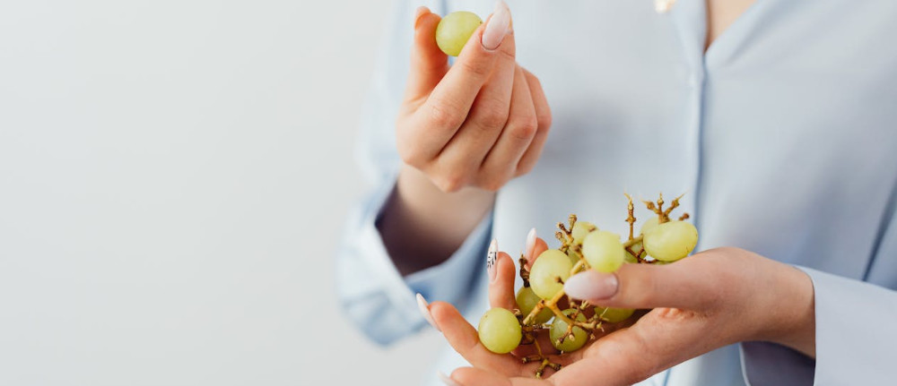 pexels karola g 7680340