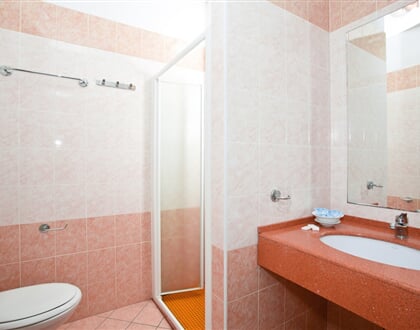 Hotel Adria Beach, V. di Cesenatico (8)