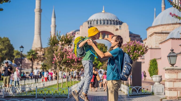 Foto - Istanbul pro rodiče a děti + PLAVBA PO BOSPORU + KOUPÁNÍ NA PRINCOVÝCH OSTROVECH