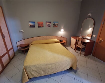 FAMILY HOTEL MEDITERRANEO   CESENATICO (23)