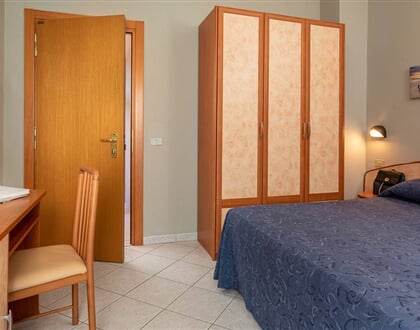 FAMILY HOTEL MEDITERRANEO   CESENATICO (27)