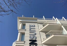 Residence Ten Suite **** - Rivazzurra di Rimini