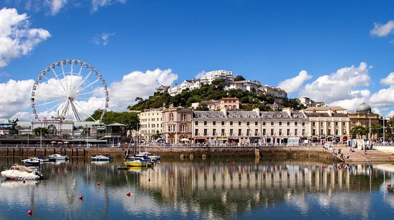 Foto - Anglická riviéra + HROB KRÁLE ARTUŠE + RODIŠTĚ AGATHY CHRISTIE