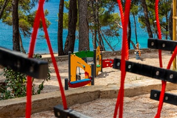 Vespera  detské ihrisko 6