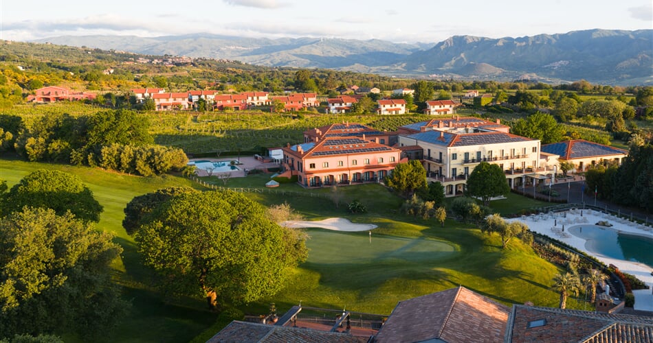 54759553622 2bcff102e5 k