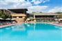 appartamenti sardegna con piscina