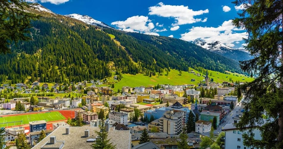 Horské středisko Davos - cyklistické zájezdy do Švýcarska