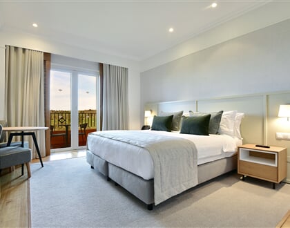 Premium Golf View Room King (2)