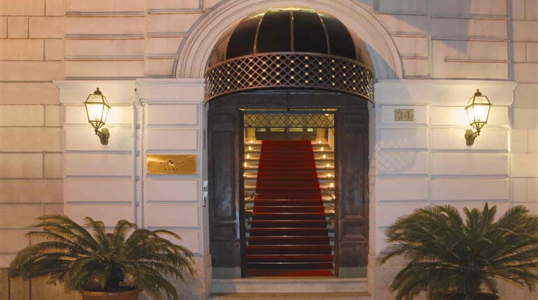Hotel Antico Palazzo Rospogliosi, Rome (1)