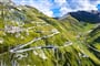 Silnice přes sedlo Furka Pass - zájezdy do Švýcarska