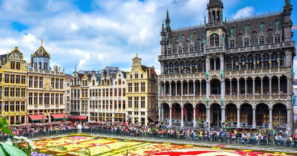 Brusel - Květinový koberec (Belgie)