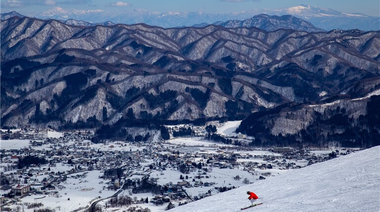 hakuba_iStock-1364626438