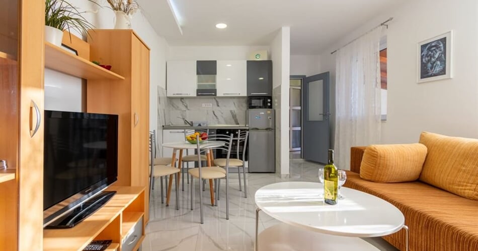 Ivan vila - Baška Voda - 101 CK Zemek - Chorvatsko