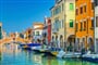 Vodní kanál ve městě Chioggia - poznávací zájezdy s pobytem u moře v Itálii