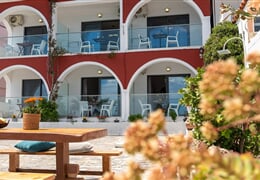 Laganas - Studia Villa Milano