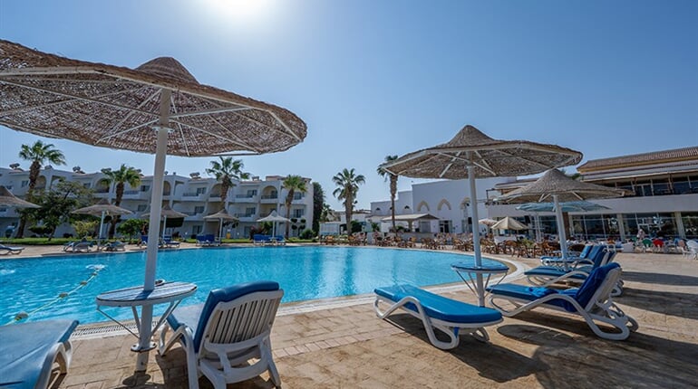 JAZ-Palmariva-Beach-1