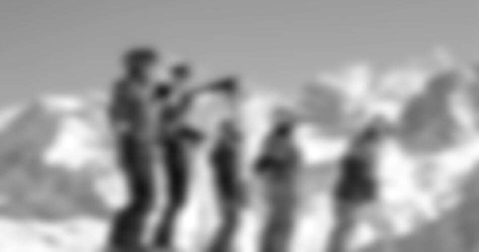 Russbach Dachstein West HOTEL VE STŘEDISKU vše v ceně 3 dny skipas polopenze wellnes doprava delegát