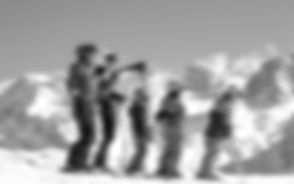 Russbach Dachstein West HOTEL VE STŘEDISKU vše v ceně 3 dny skipas polopenze wellnes doprava delegát