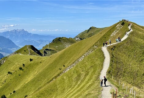 Pohodový týden v Alpách - Švýcarsko - Svět ledu Titlis – švýcarský Engelberg s kartou