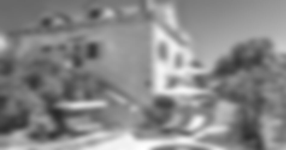 Milna - Vicina vila ****