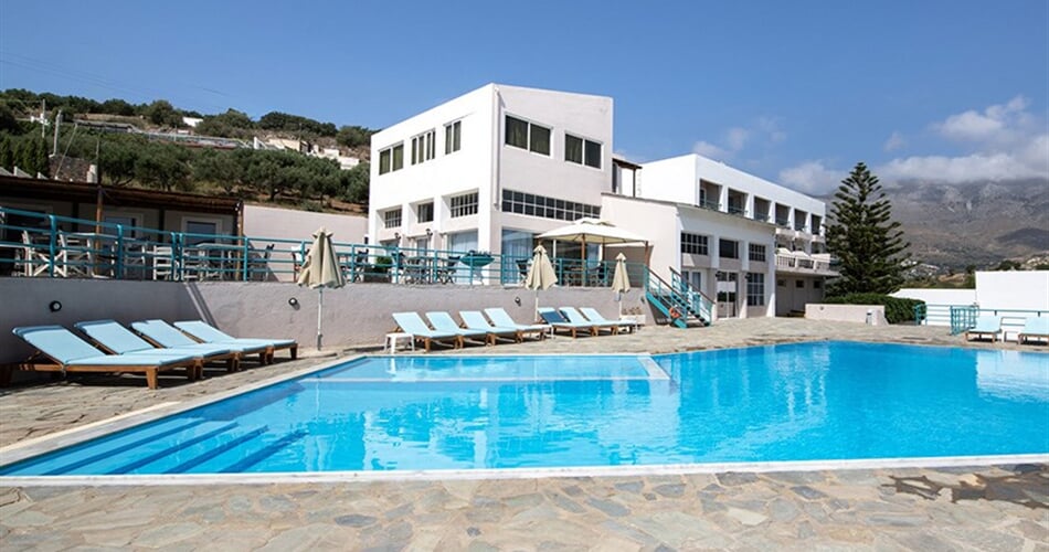 Hotel Sokol Resort: fotografie vybavení exteriérů a interiérů ubytování.