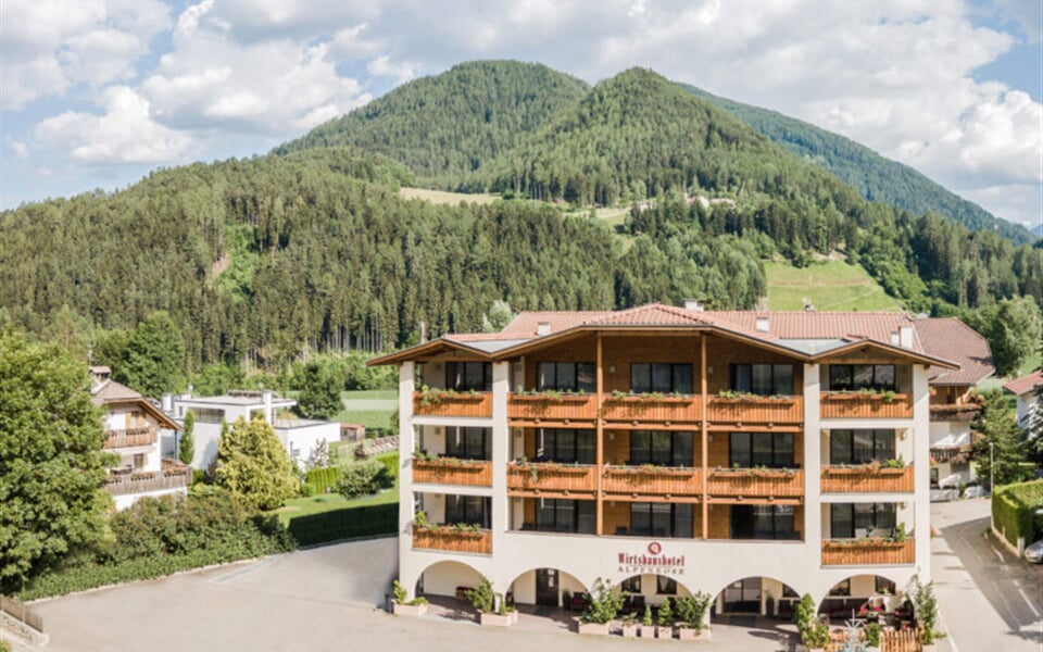 Wirsthaus Alpenrose, San Lorenzo di S