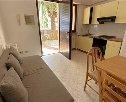 Palazzina Troiani, San Benedetto del Tronto (13)