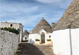 Trulli Holiday Village *** - Alberobello